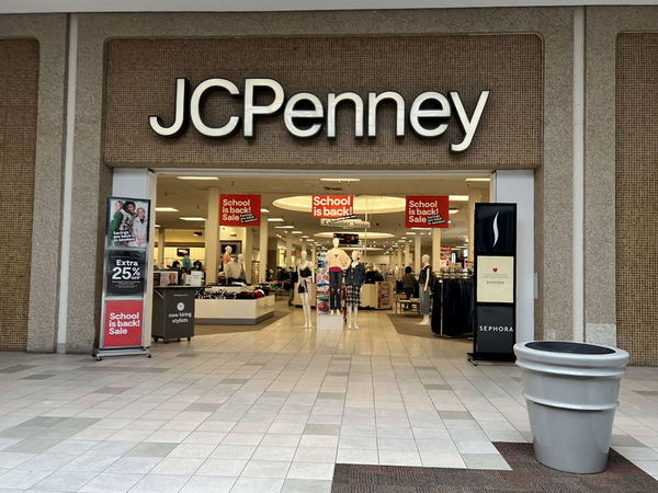 Meridian Mall - Aug 13 2022